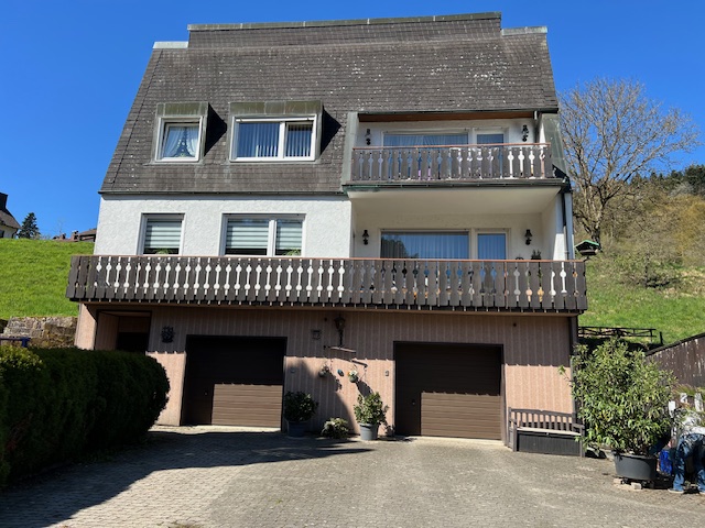 Zweifamilienhaus in Schönbrunn-Allemühl